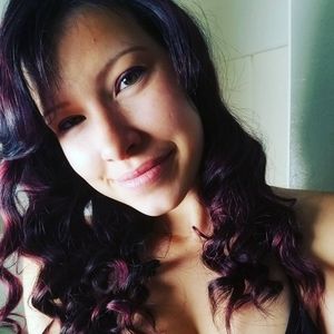 Meet your Posher, Hailey